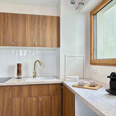 With Terrace In Porte De Versailles Appartement Parijs